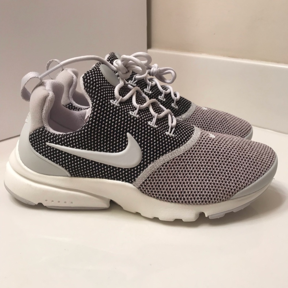 NWOB Nike Presto Fly SE - Picture 3 of 8
